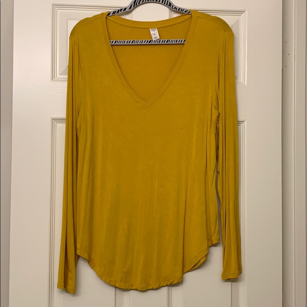 Soft long sleeve